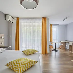 3* Aparthotel Odalys Aix En Provence Le Clos De La Chartreuse