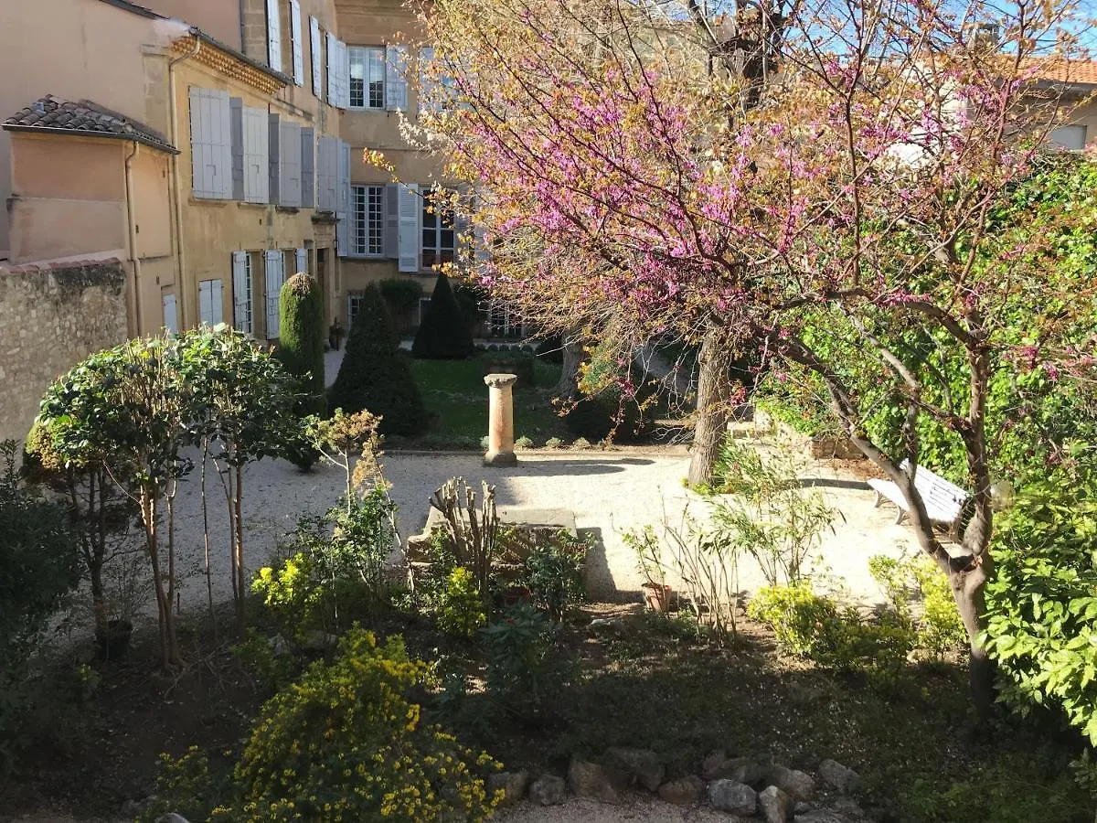 Appartement cathédrale au calme Aix-en-Provence