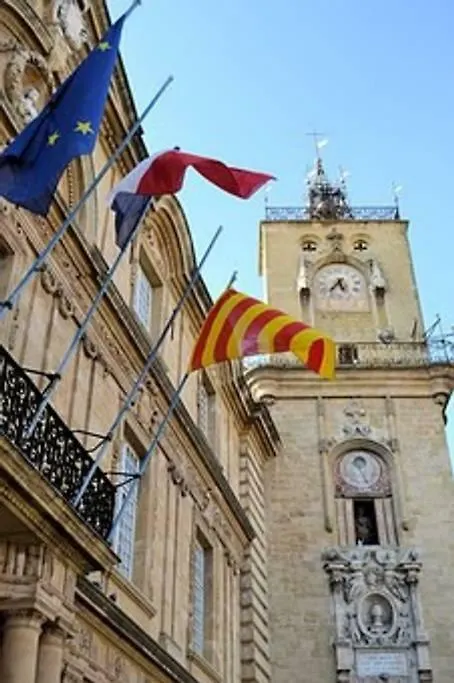 Appartement cathédrale au calme Aix-en-Provence